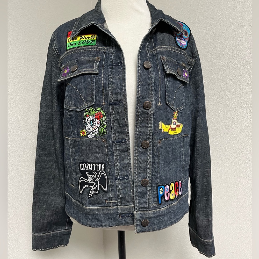 French Dressing Jacket With Custom Patchwork. - image 2